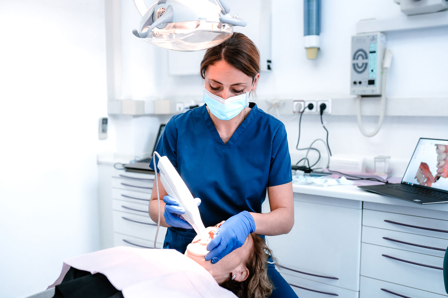 imatge-9-bd-clinica-dental